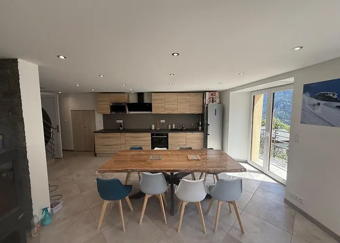 بيت للعطل Maison Val Thorens *